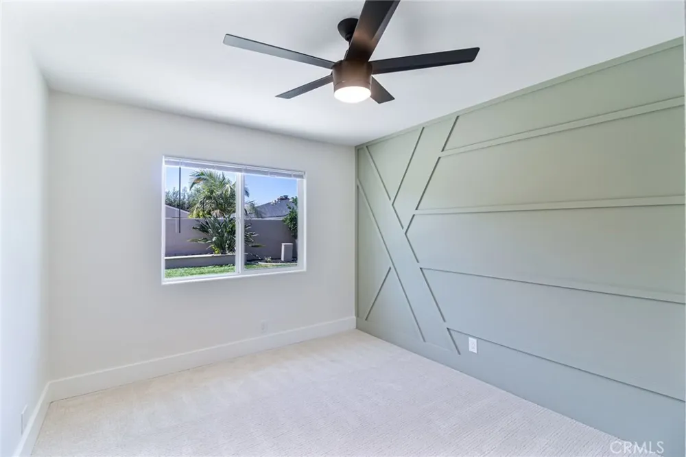 4122 Loma Irvine, CA 92604