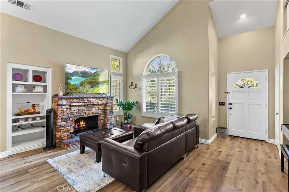 9 El Guiro Rancho Santa Margarita, CA 92688