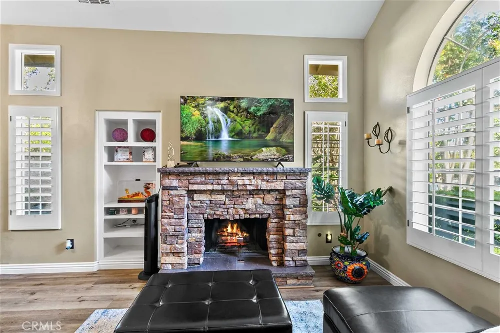 9 El Guiro Rancho Santa Margarita, CA 92688