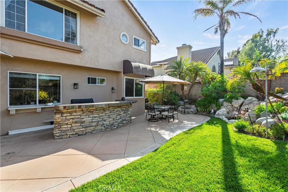 9 El Guiro Rancho Santa Margarita, CA 92688