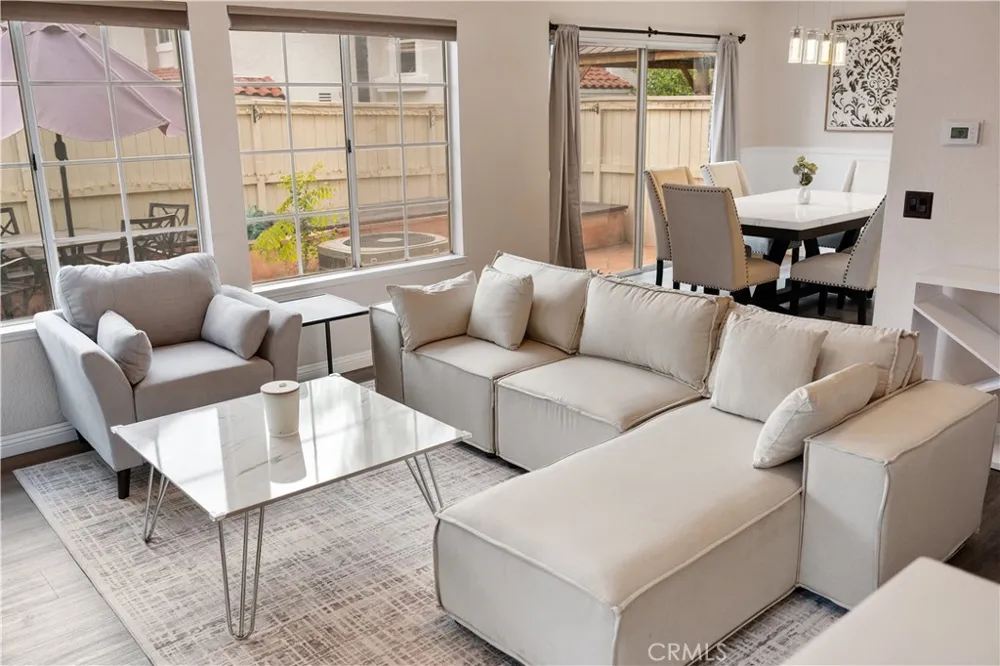 108 Wild Horse #6 Rancho Santa Margarita, CA 92688