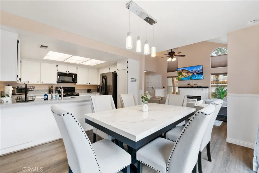 108 Wild Horse #6 Rancho Santa Margarita, CA 92688