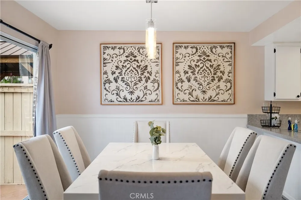 108 Wild Horse #6 Rancho Santa Margarita, CA 92688