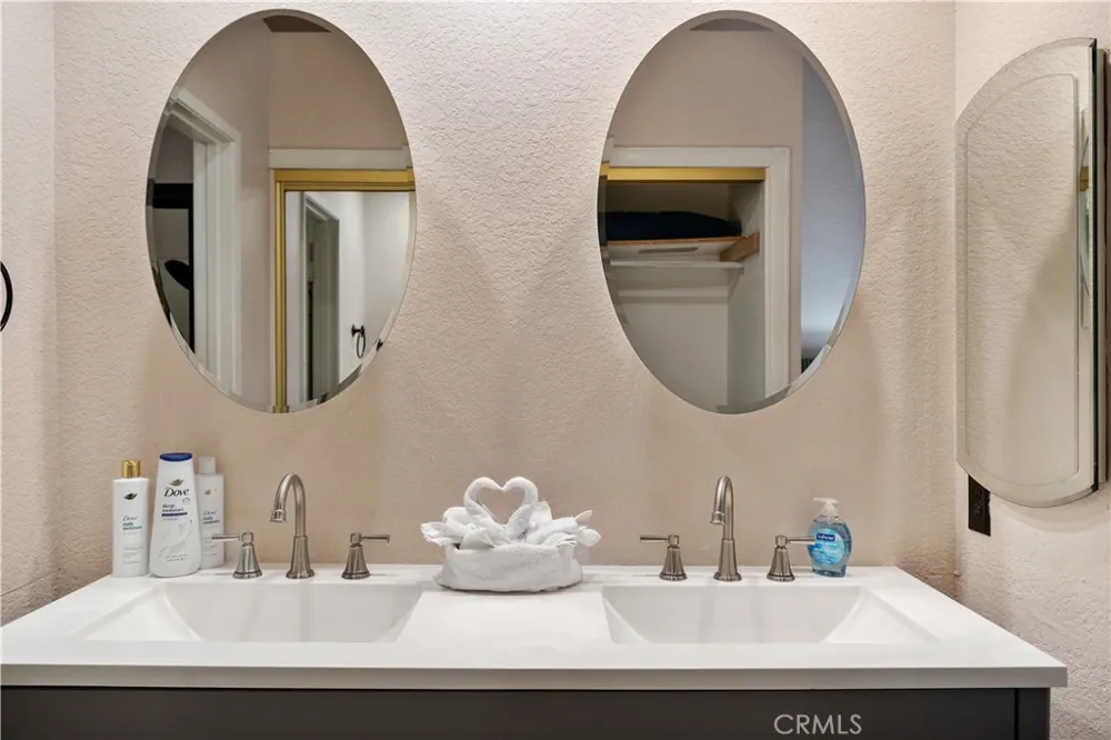 108 Wild Horse #6 Rancho Santa Margarita, CA 92688