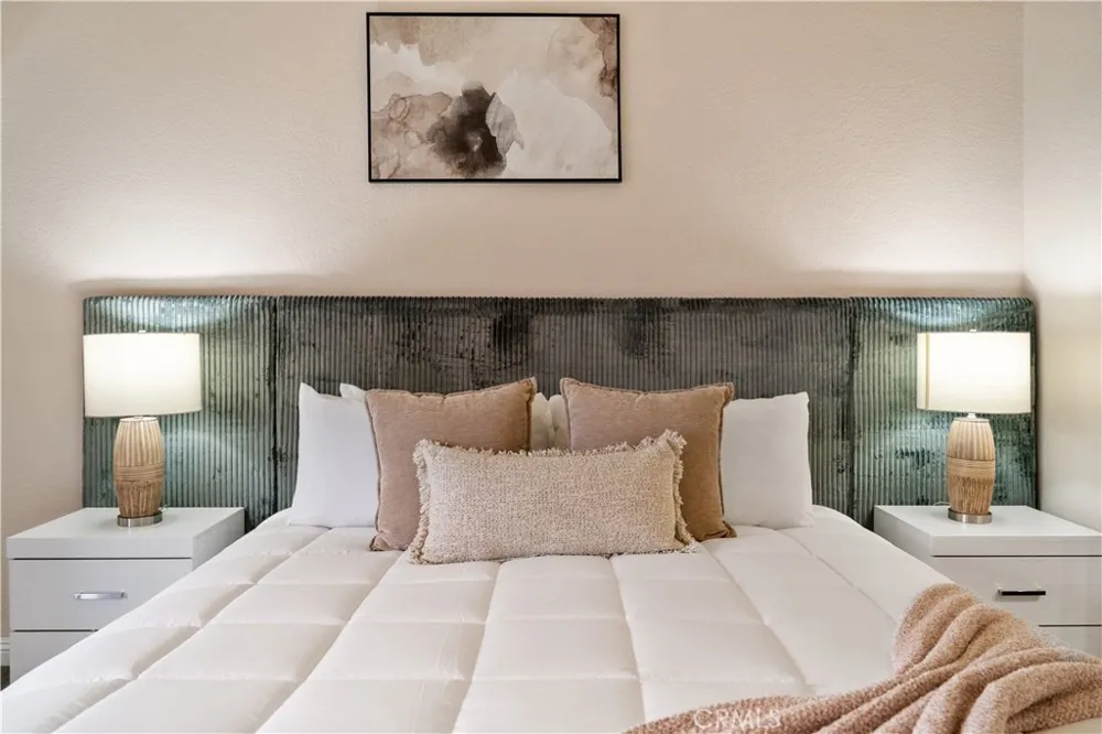 108 Wild Horse #6 Rancho Santa Margarita, CA 92688