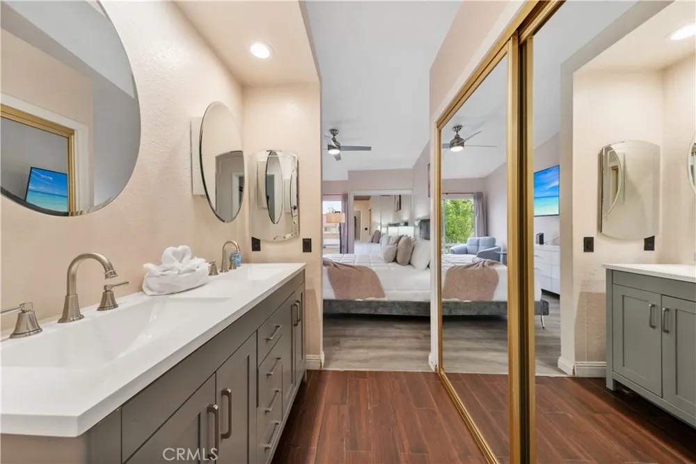 108 Wild Horse #6 Rancho Santa Margarita, CA 92688