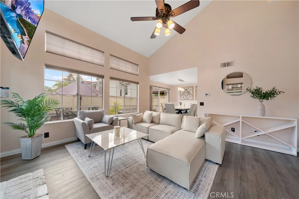 108 Wild Horse #6 Rancho Santa Margarita, CA 92688