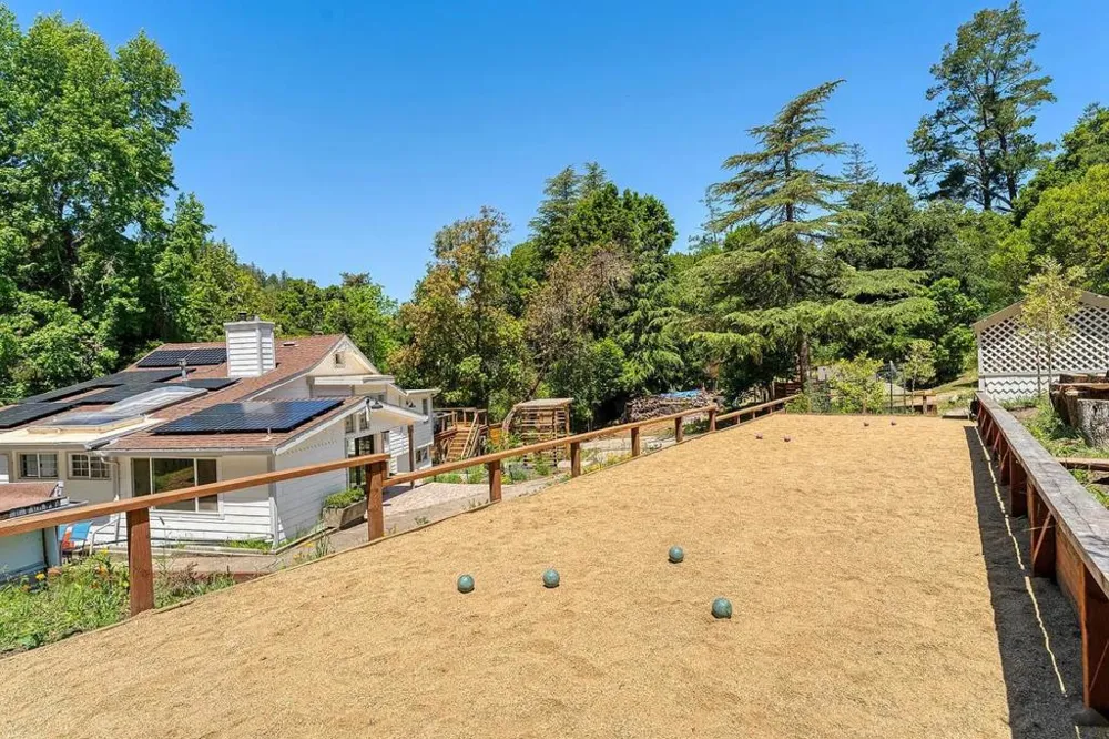 1003 Laurel Glen Soquel, CA 95073
