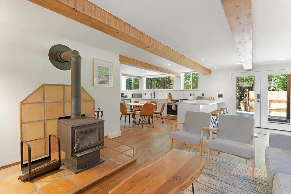 1003 Laurel Glen Soquel, CA 95073
