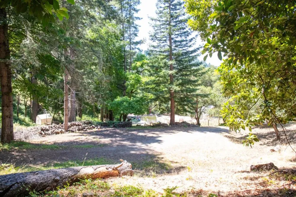 1003 Laurel Glen Soquel, CA 95073