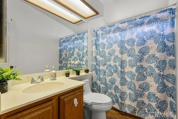 13691 Gavina Avenue #566 Sylmar, CA 91342