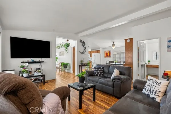 13691 Gavina Avenue #566 Sylmar, CA 91342