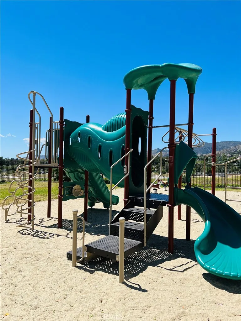 13691 Gavina Avenue #566 Sylmar, CA 91342