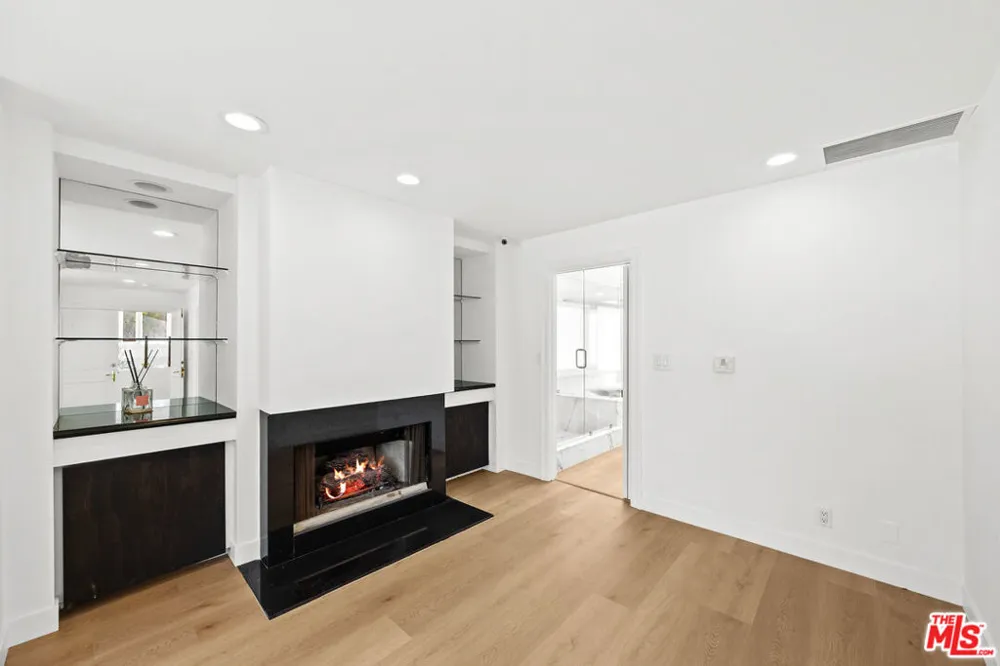 244 S Almont Drive Beverly Hills, CA 90211