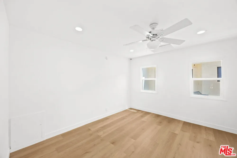 244 S Almont Drive Beverly Hills, CA 90211