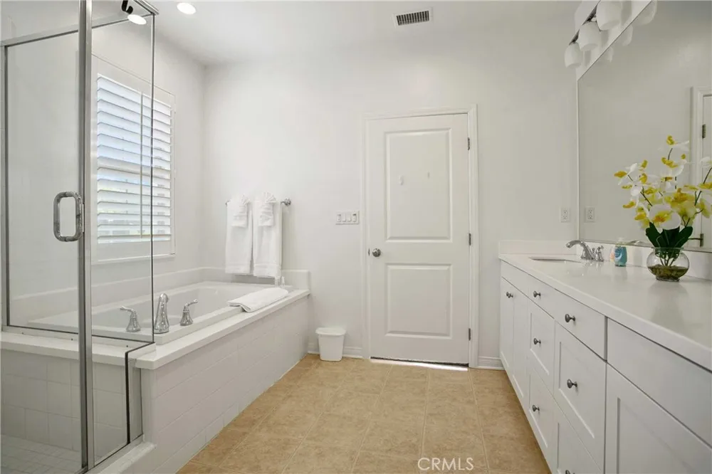 77 Hanging Garden Irvine, CA 92620