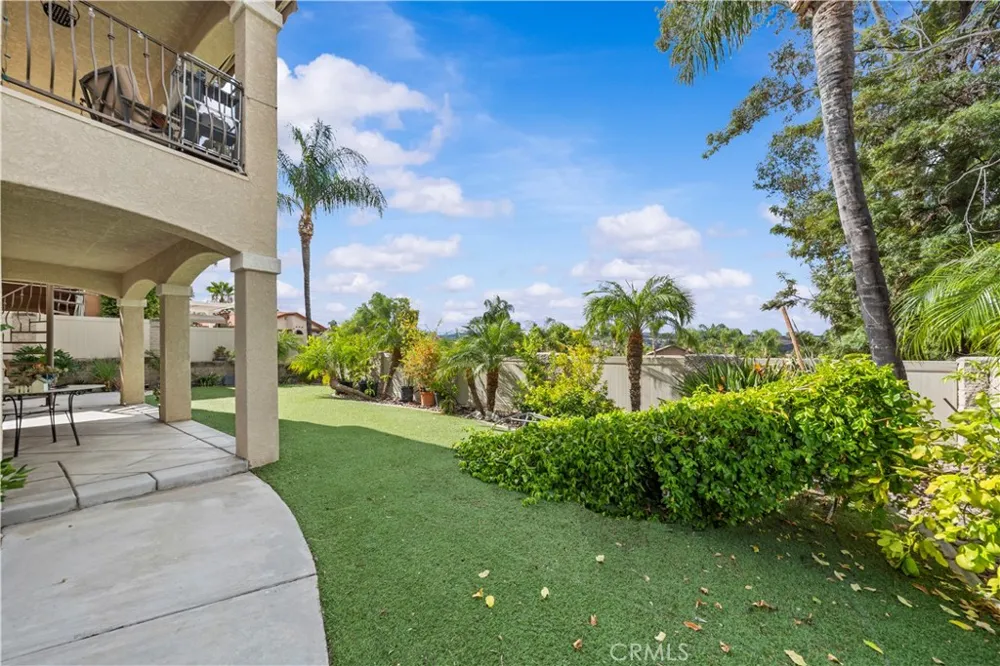 23160 Compass Drive Canyon Lake, CA 92587