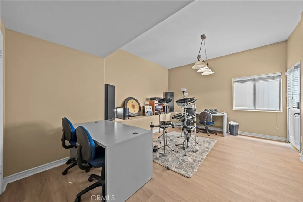 23160 Compass Drive Canyon Lake, CA 92587