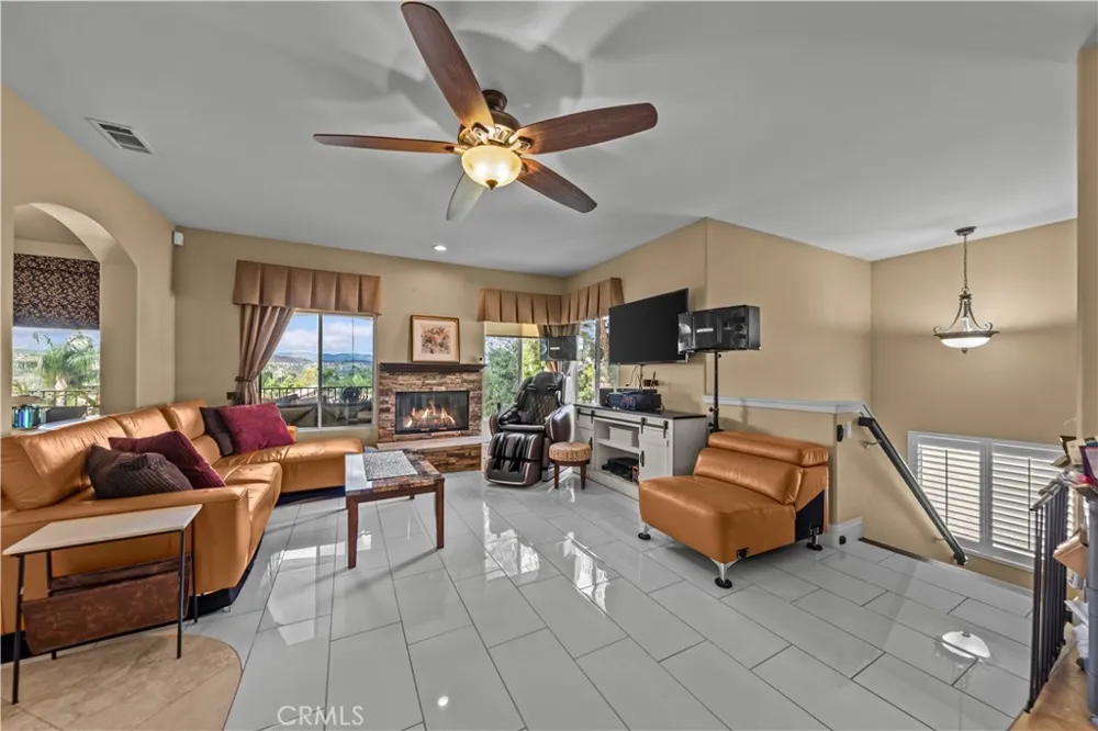23160 Compass Drive Canyon Lake, CA 92587