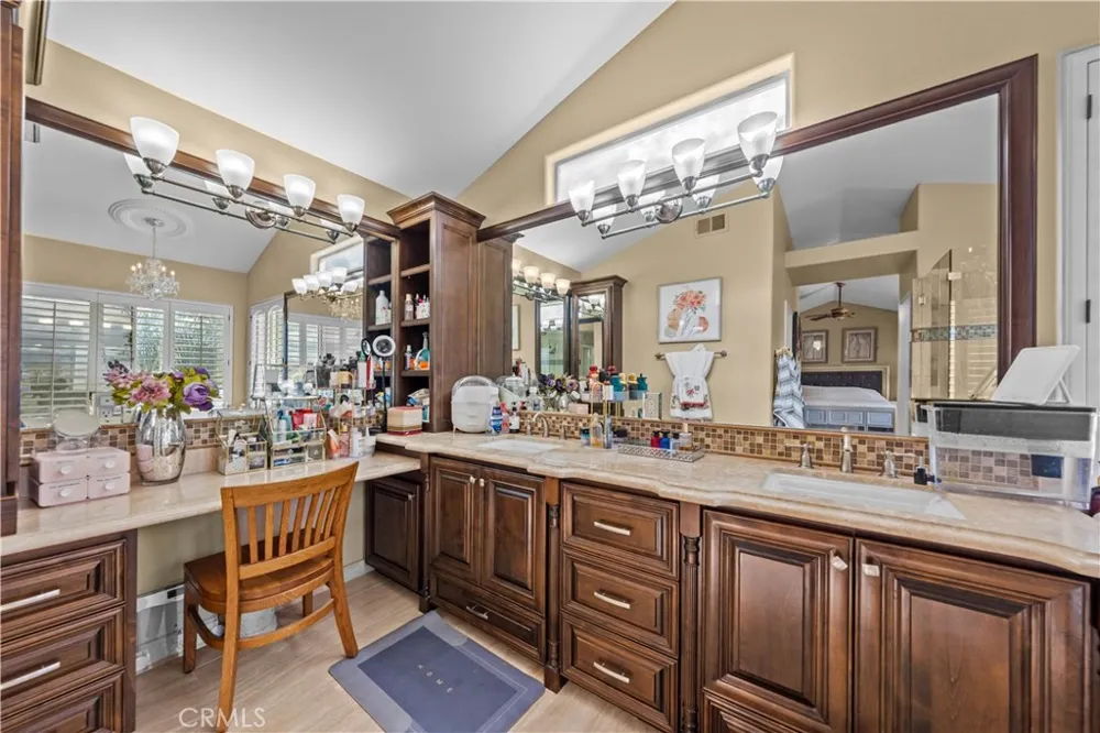 23160 Compass Drive Canyon Lake, CA 92587