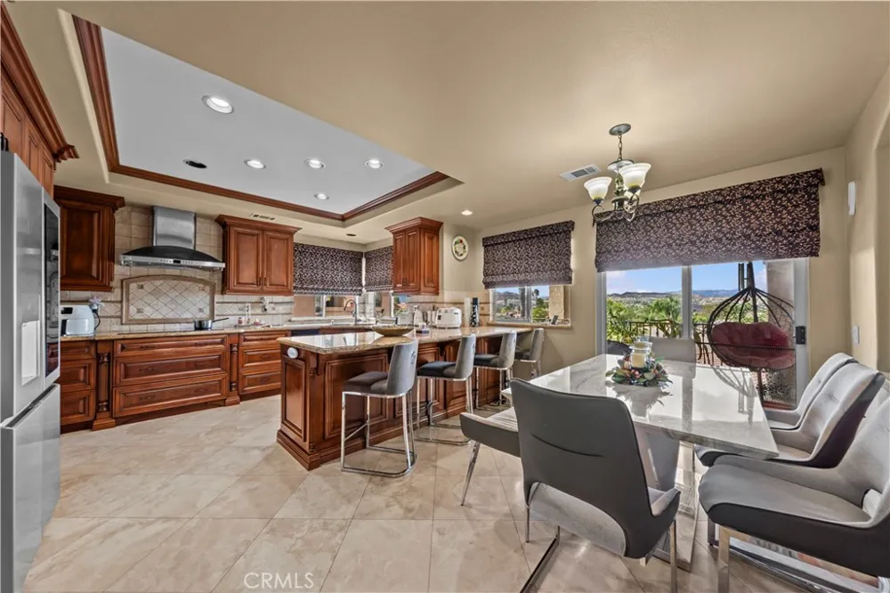 23160 Compass Drive Canyon Lake, CA 92587