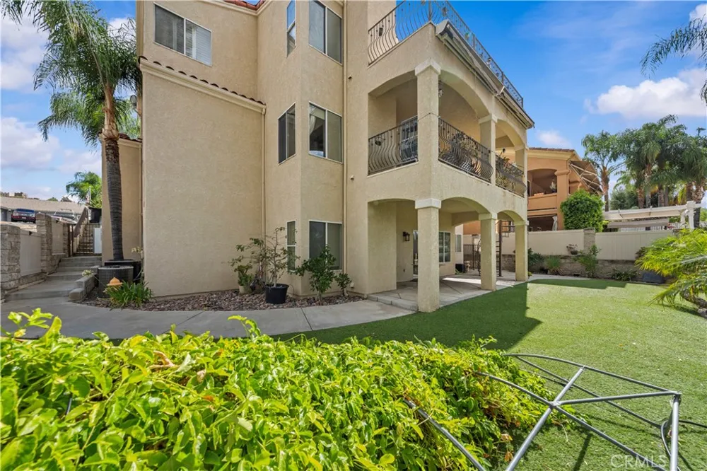 23160 Compass Drive Canyon Lake, CA 92587