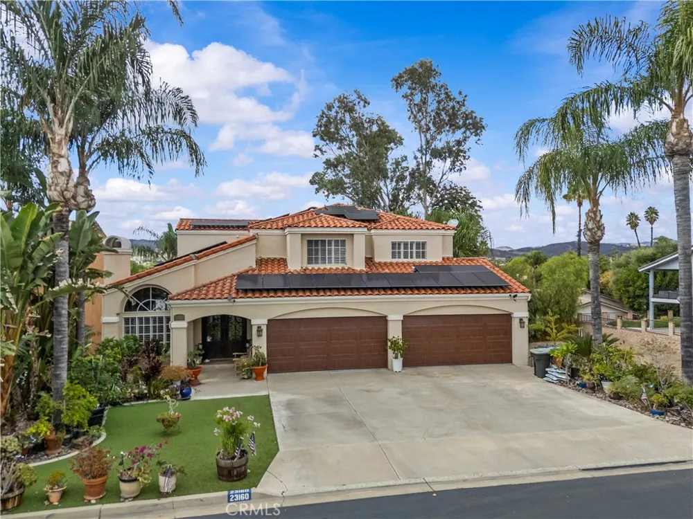23160 Compass Drive Canyon Lake, CA 92587