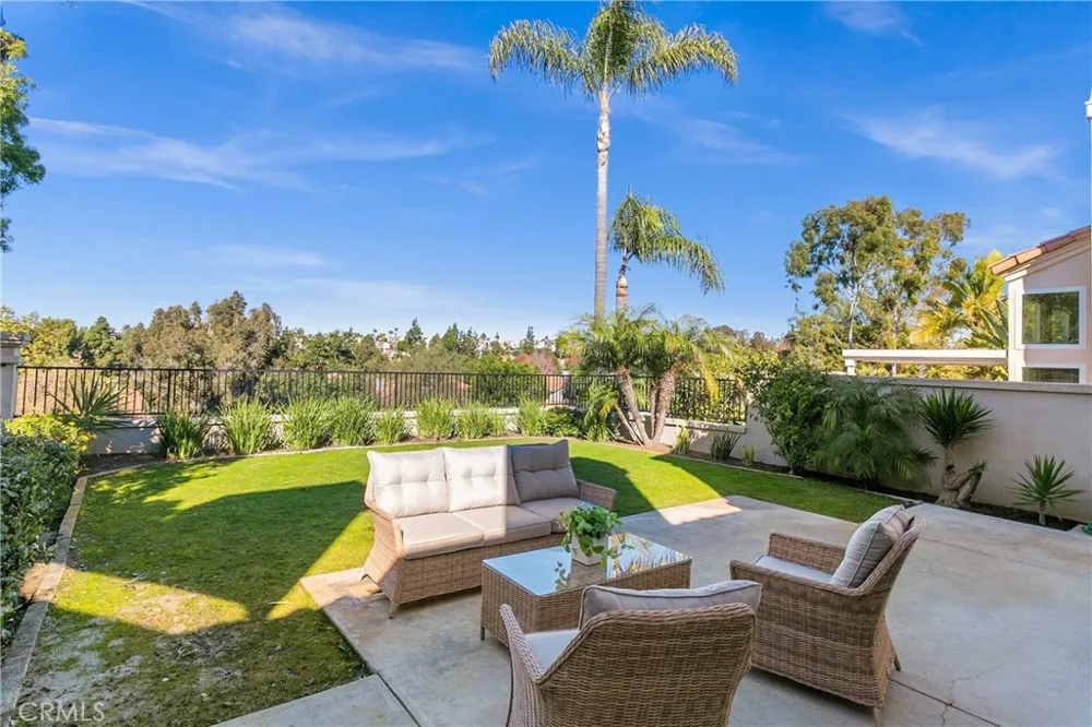 7 Genoa Laguna Niguel, CA 92677