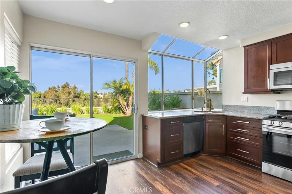 7 Genoa Laguna Niguel, CA 92677