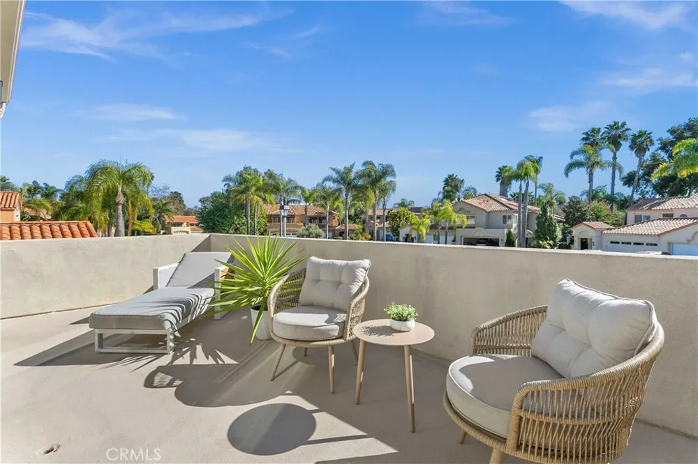 7 Genoa Laguna Niguel, CA 92677