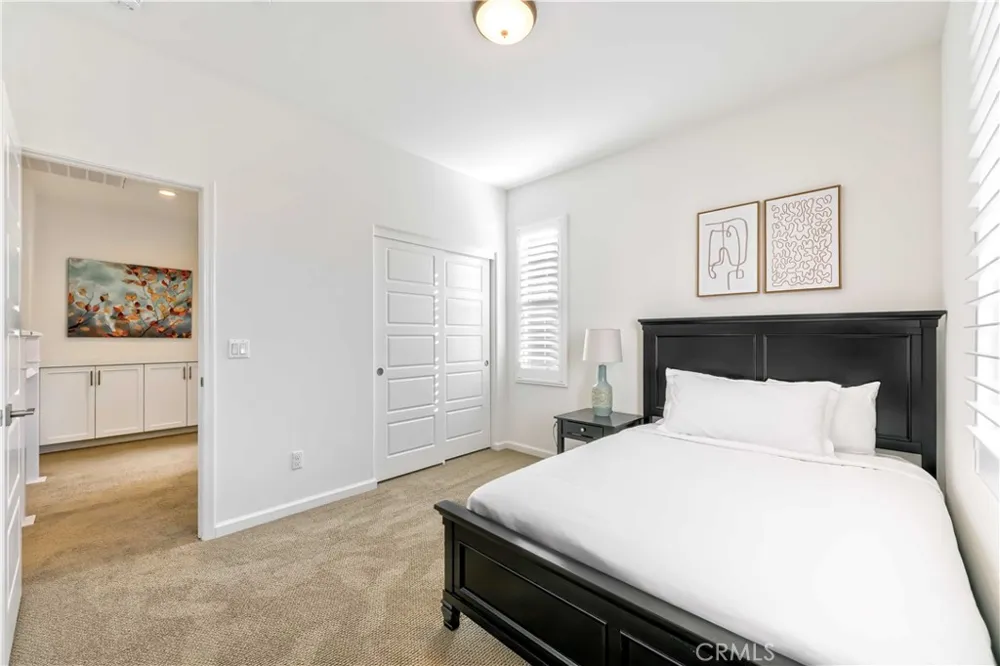 129 Lavender Lake Forest, CA 92630