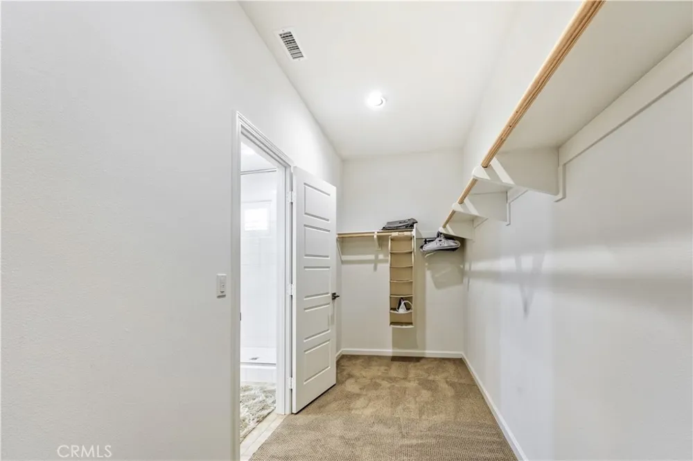 129 Lavender Lake Forest, CA 92630