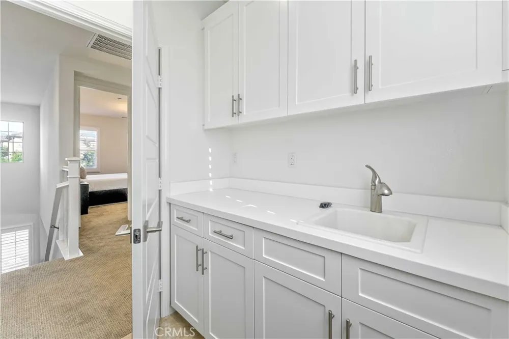129 Lavender Lake Forest, CA 92630