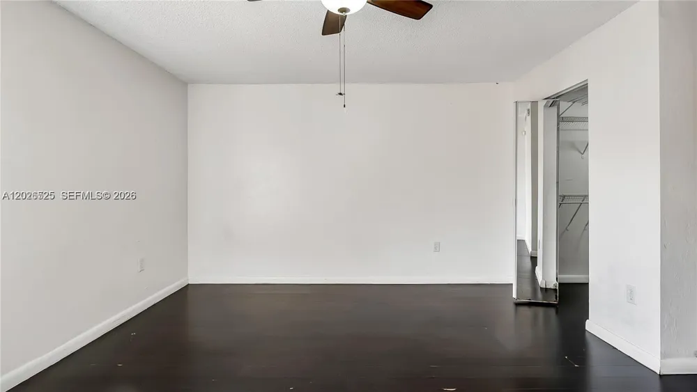 7200 Fairway Dr #H12 Miami Lakes, FL 33014