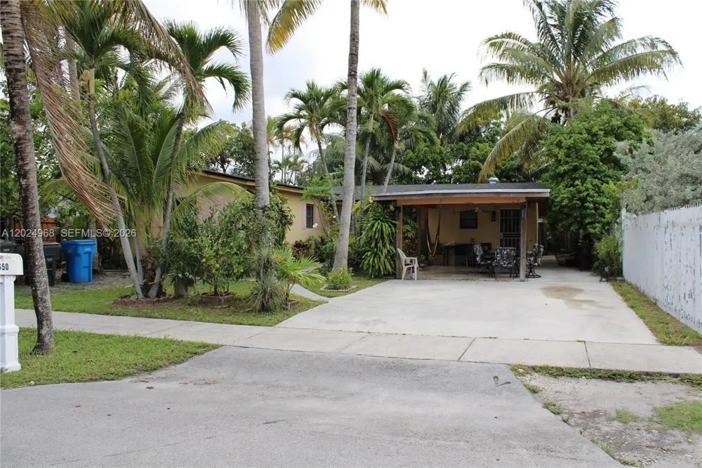 3650 SW 39th Ave West Park, FL 33023