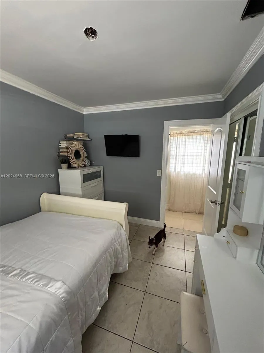 3650 SW 39th Ave West Park, FL 33023