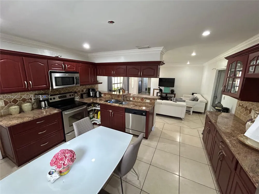 3650 SW 39th Ave West Park, FL 33023
