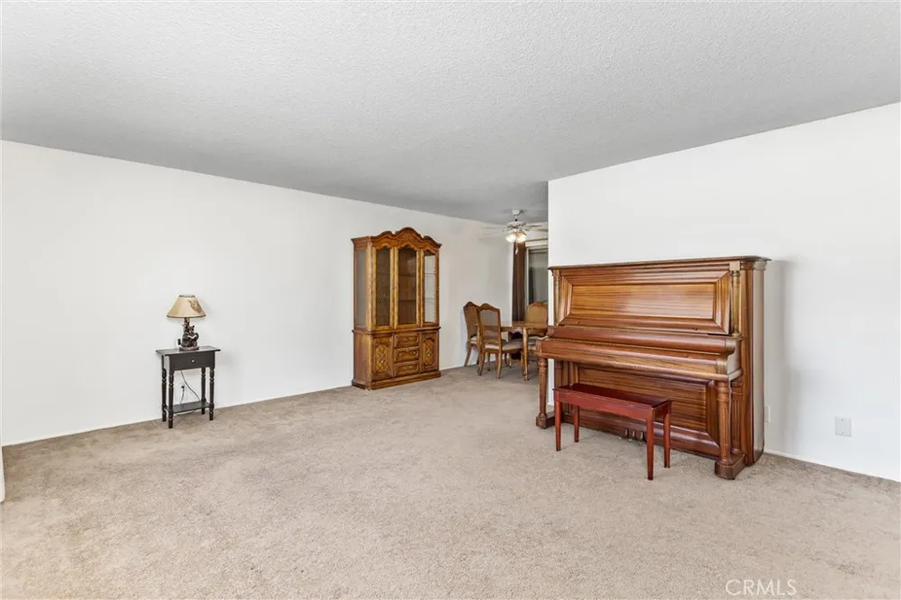 11965 Peach Tree Yucaipa, CA 92399
