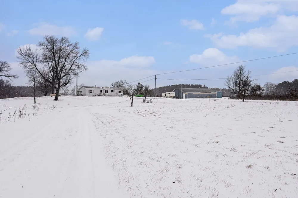 68854 34th Avenue Bangor Township, MI 49043
