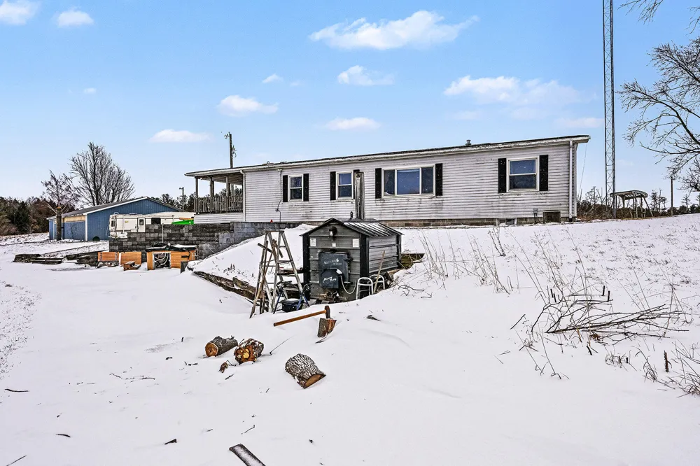 68854 34th Avenue Bangor Township, MI 49043