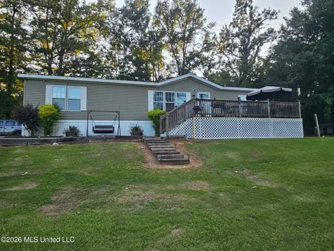 439 County Road 444