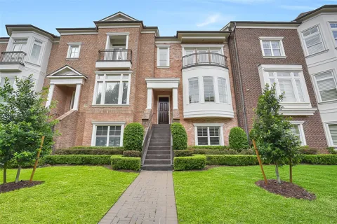 1374 Lake Pointe Parkway