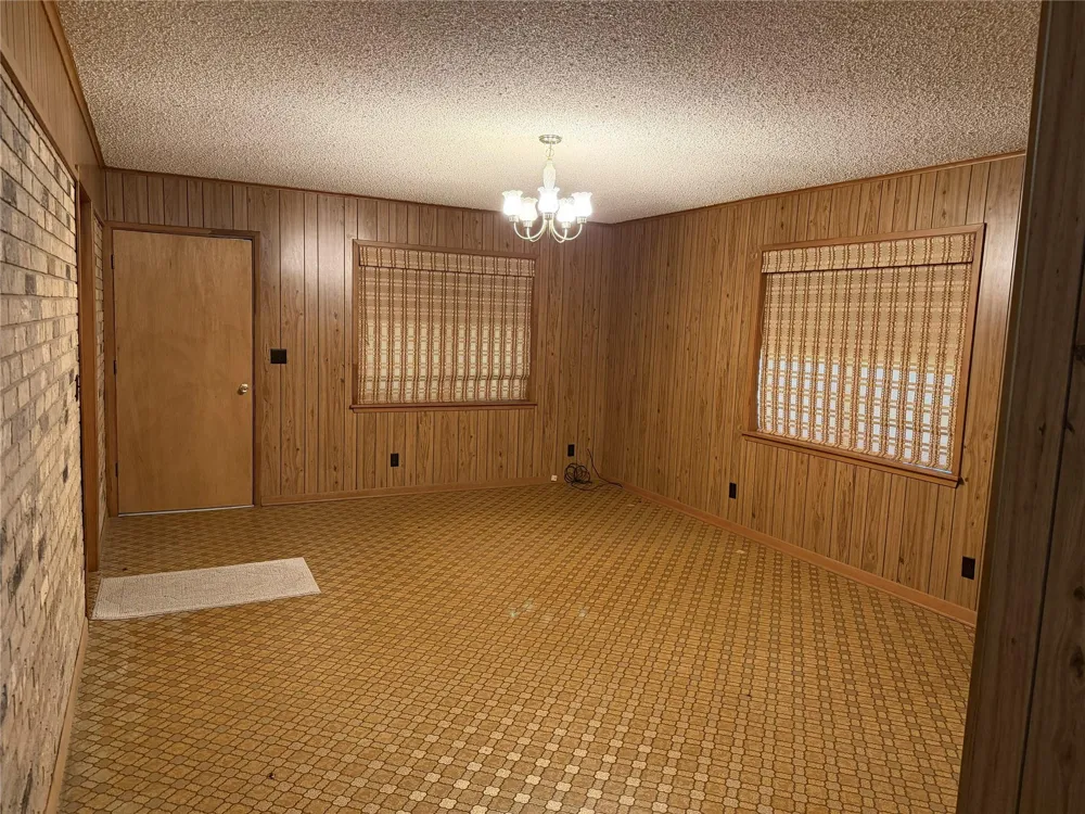 701 Herder Avenue Schulenburg, TX 78956