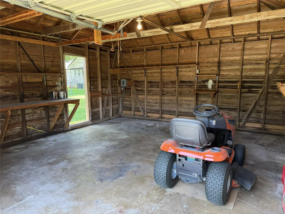 701 Herder Avenue Schulenburg, TX 78956