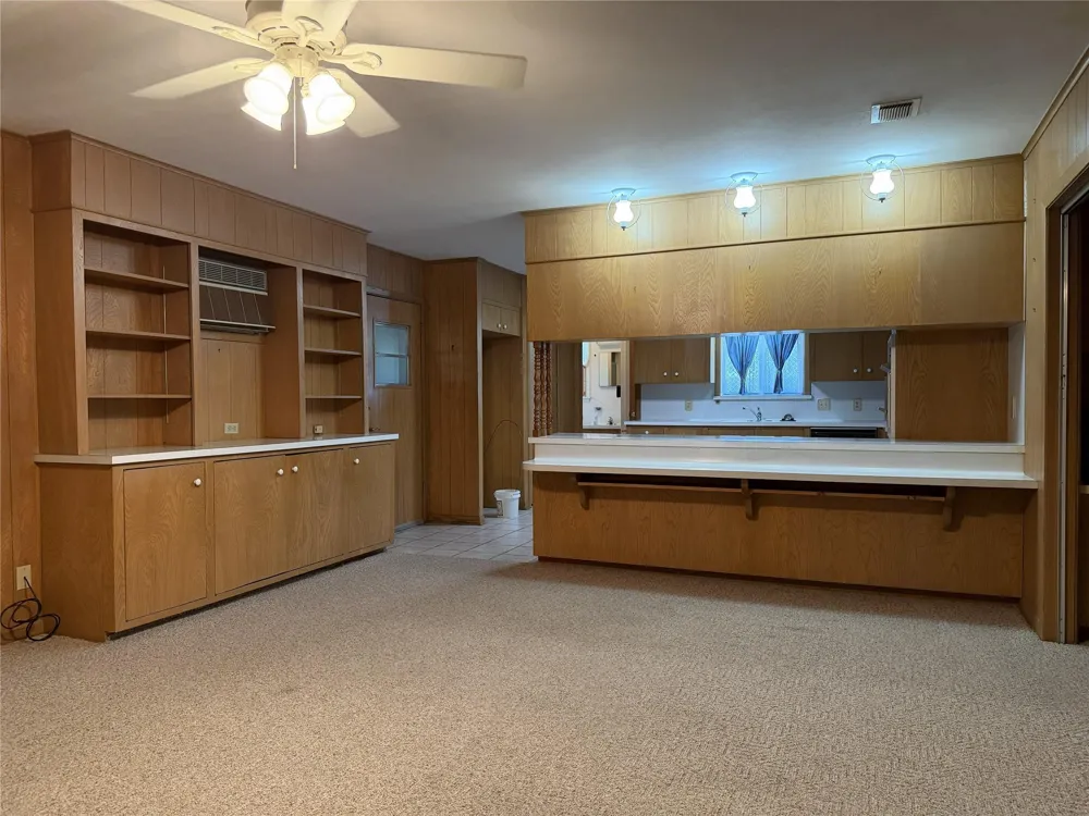 701 Herder Avenue Schulenburg, TX 78956
