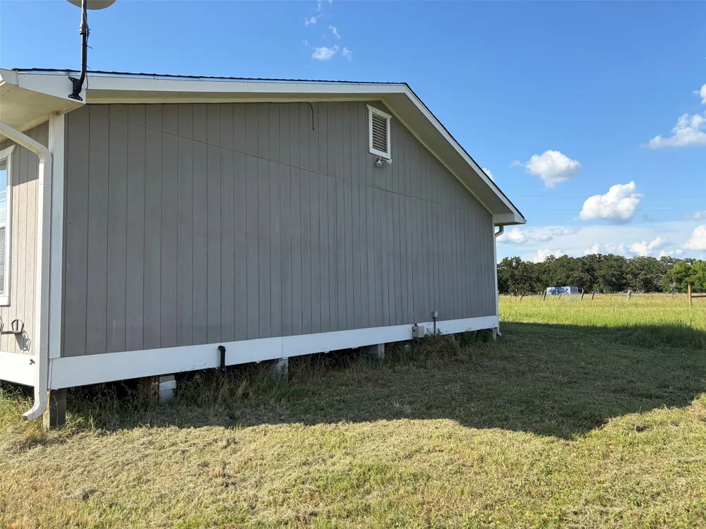 2884 Brooks Drive Bedias, TX 77831