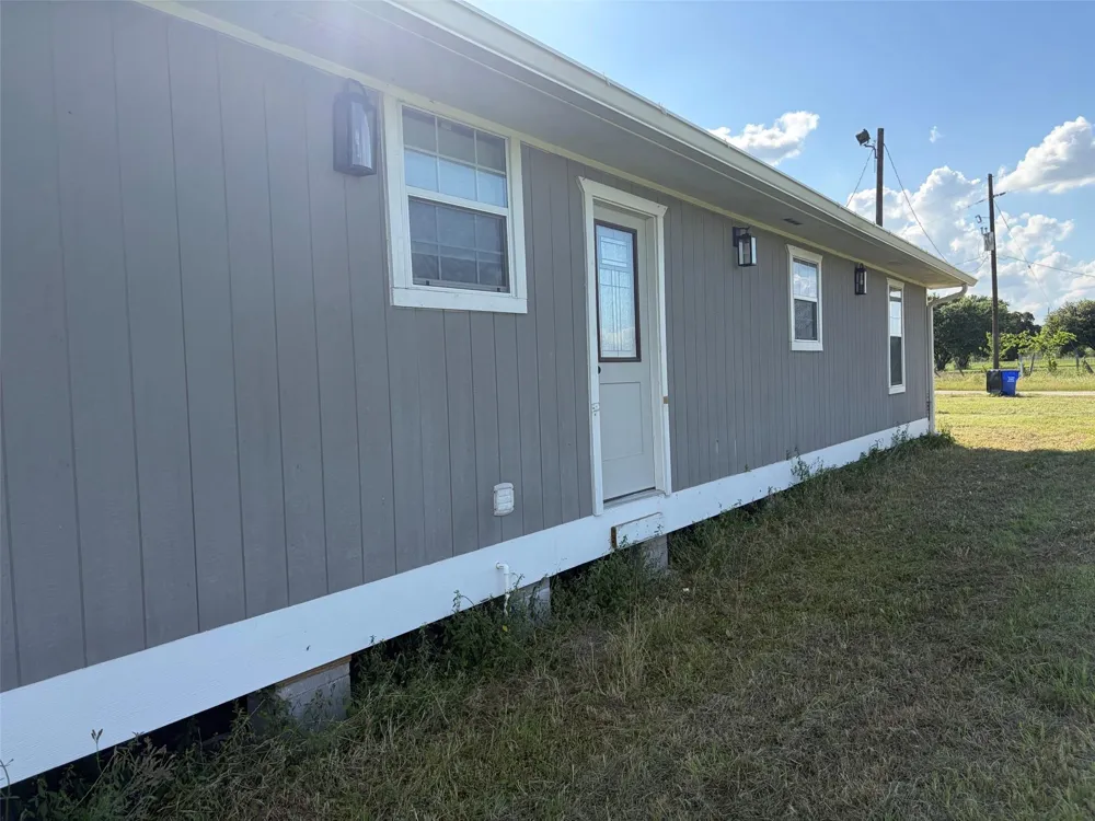 2884 Brooks Drive Bedias, TX 77831