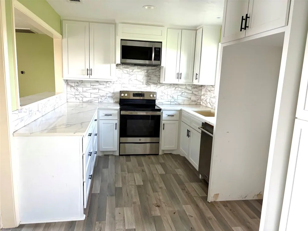 2884 Brooks Drive Bedias, TX 77831
