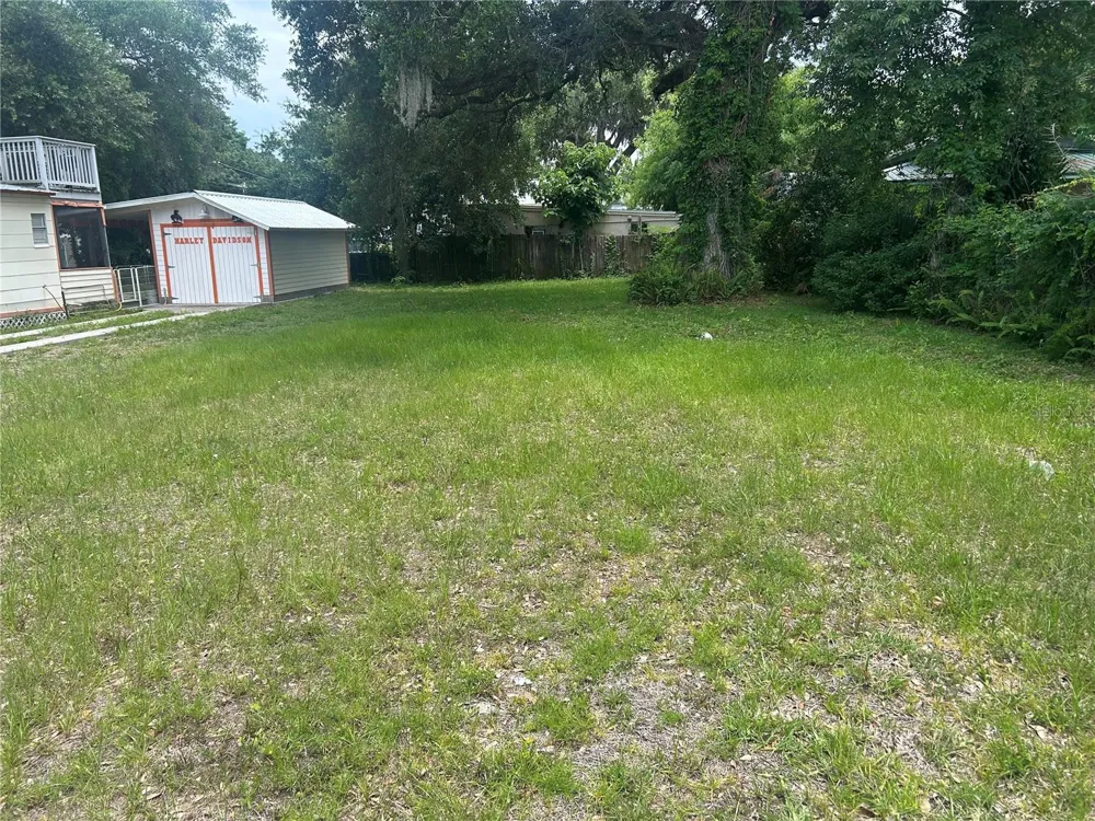 147 KINGSTON AVENUE Daytona Beach, FL 32114