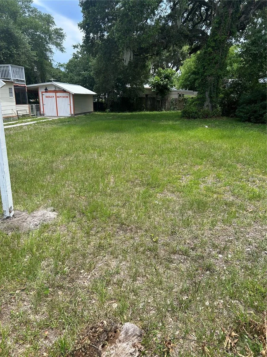 147 KINGSTON AVENUE Daytona Beach, FL 32114
